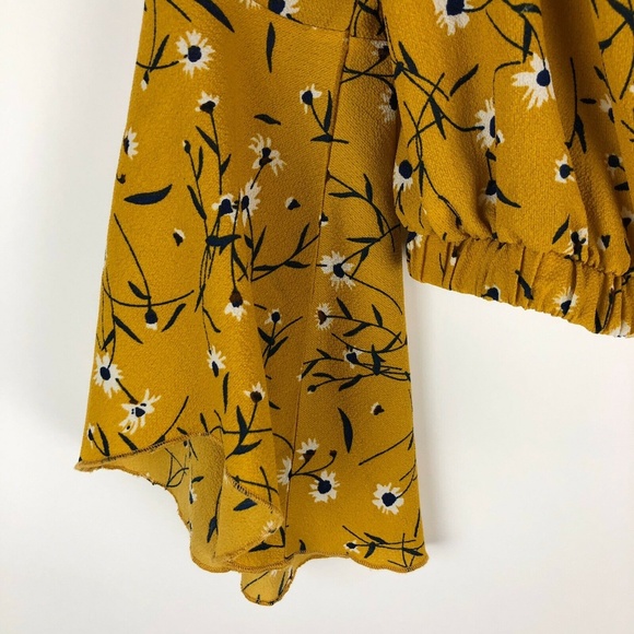 Cropped Yellow Floral Long Bell Sleeve Top XS - Picture 7 of 8